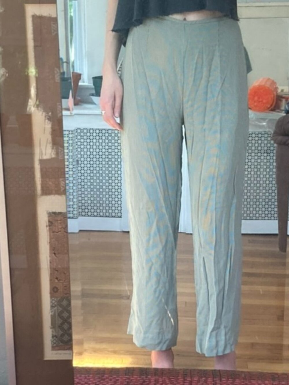 Ann Taylor Soft Flare Patterned Work Pants in Size 2